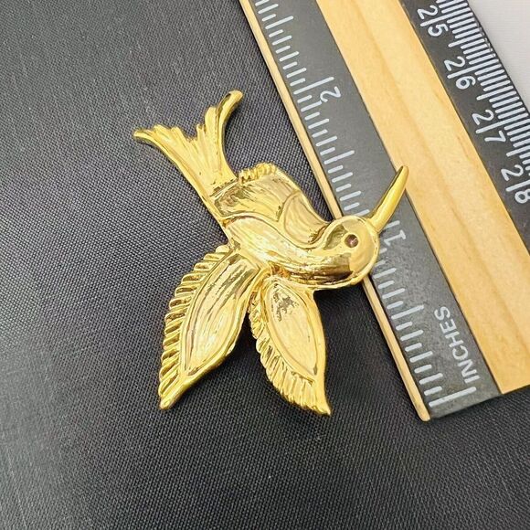 Vintage AAI Signed Gold Tone Textured Hummingbird Brooch 4095 - Picture 12 of 13